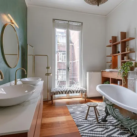 Huswell - In The Center Of Antwerp, Pets Welcome